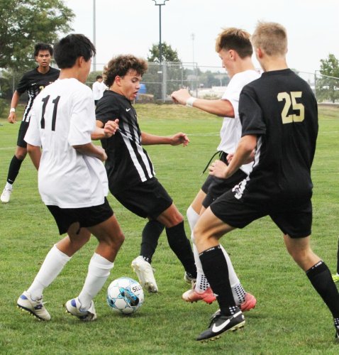 Carousel post from bvtigernews.