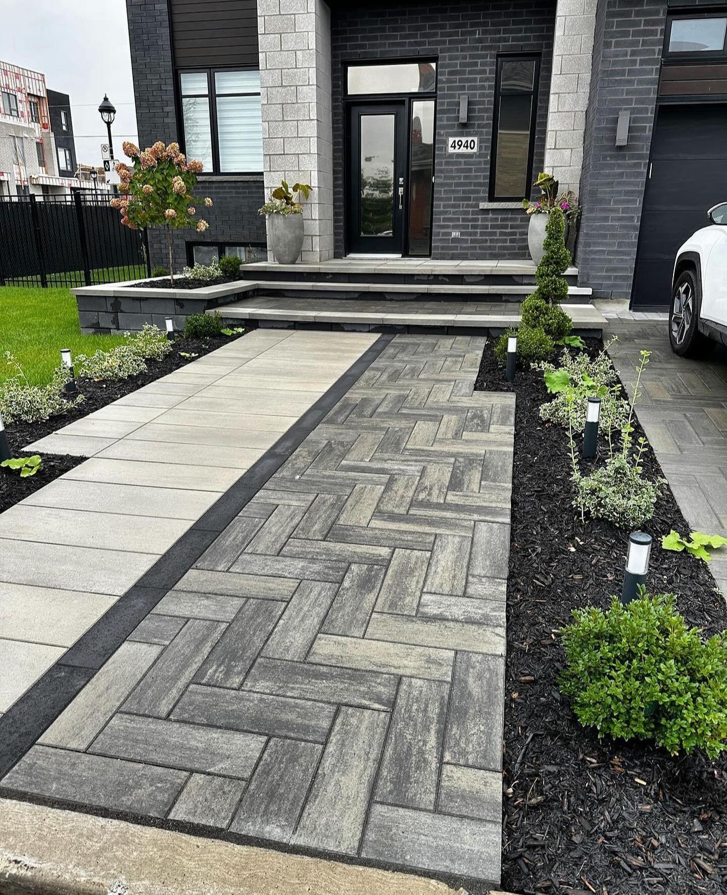 Photo post from techobloc.