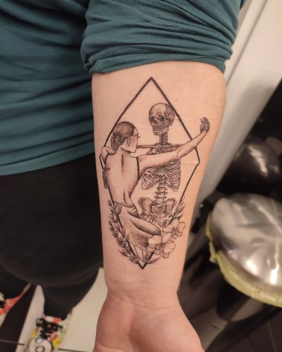 Photo post from lovetattoossandhurst.