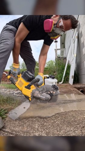 Video post from dewalttough.