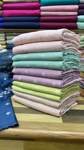 Video post from akbar_fabrics_.