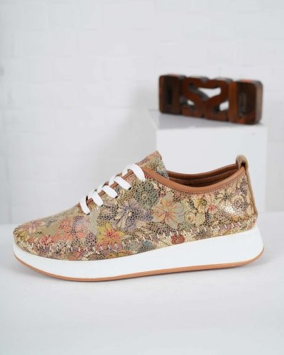 Carousel post from ossoshoes.