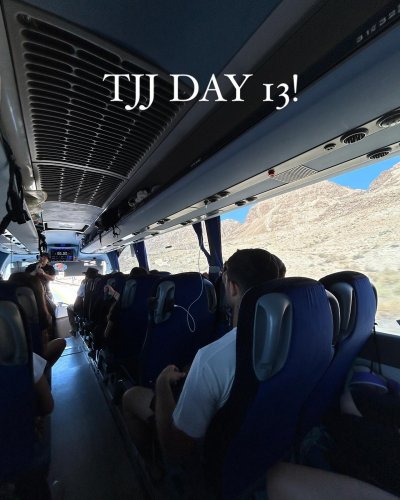 Carousel post from tjjlions.