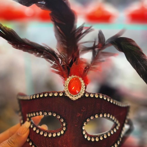 Carousel post from brasfestas.