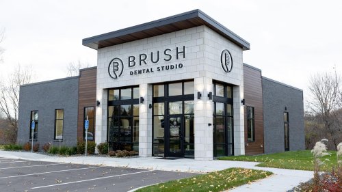 Carousel post from brush.dental.studio.