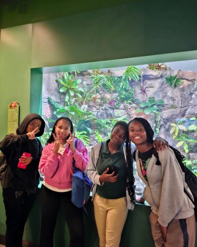 PostPhoto