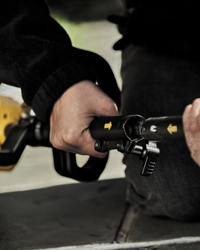 Photo post from dewalttough.