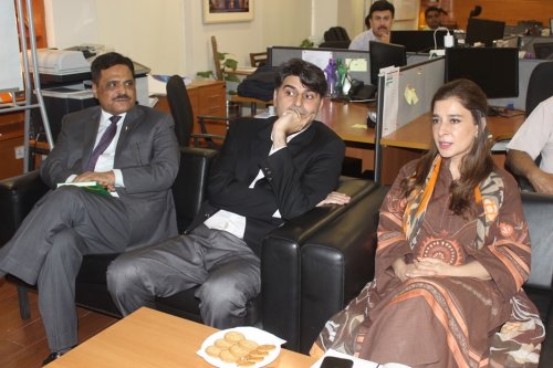 Carousel post from pakfightspolio.