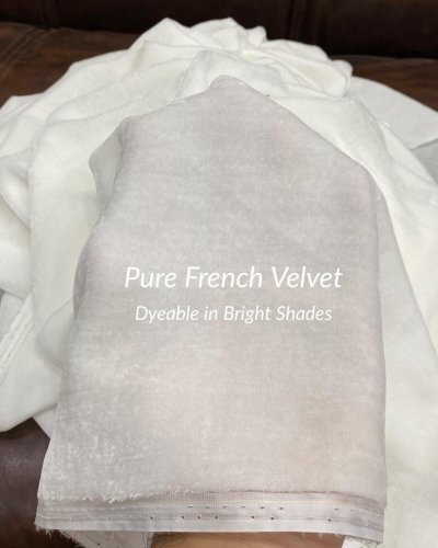 Carousel post from akbar_fabrics_.