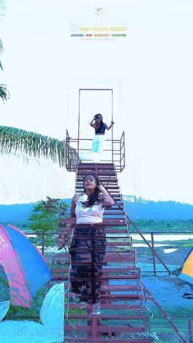 PostPhoto