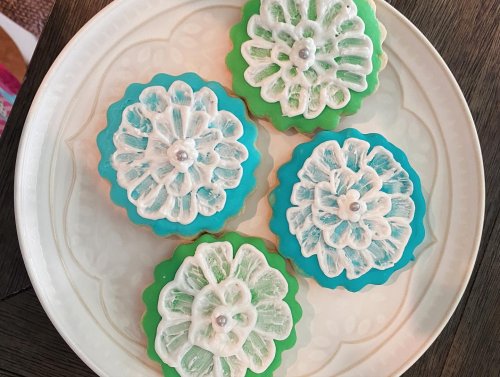 Carousel post from justforyoubaking.