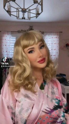 Video post from annabelles_wigs.