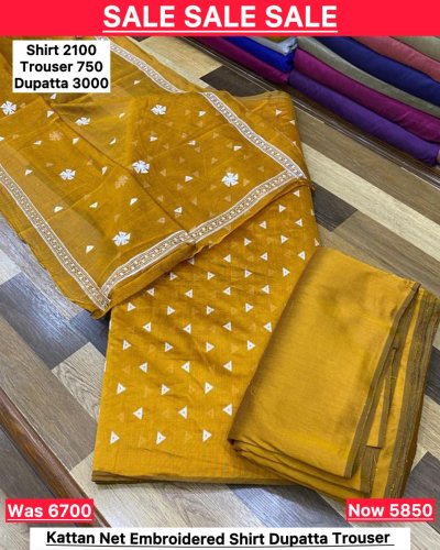 Carousel post from akbar_fabrics_.