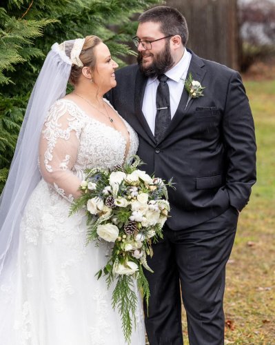 Carousel post from thecurvybridenj.