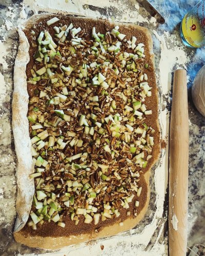 Carousel post from justforyoubaking.