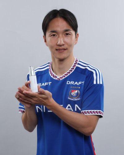 Photo post from @dermed_jp.