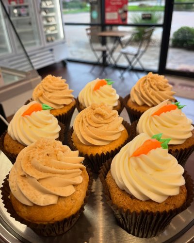 Photo post from smallcakestyler.
