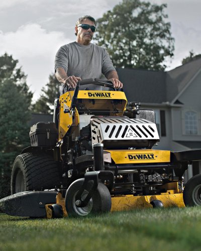 Photo post from dewalttough.