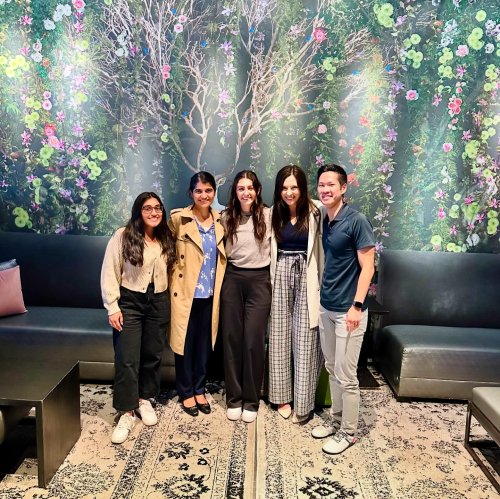 Carousel post from uchicagooptom.