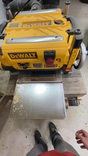 Video post from dewalttough.