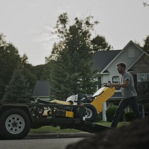 Video post from dewalttough.