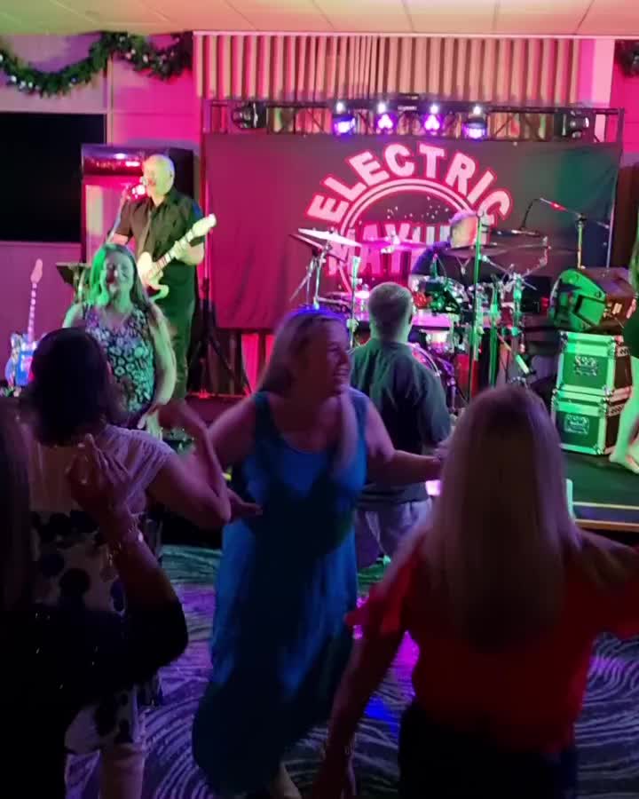 Carousel post from thearytoukley.