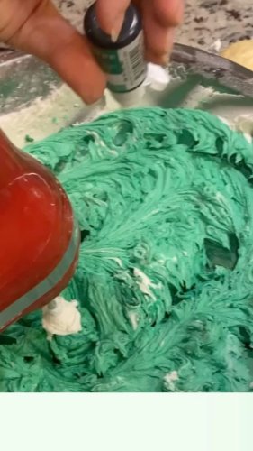 Video post from justforyoubaking.