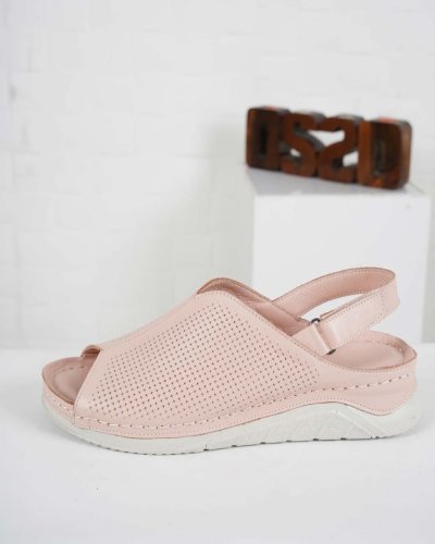 Carousel post from ossoshoes.