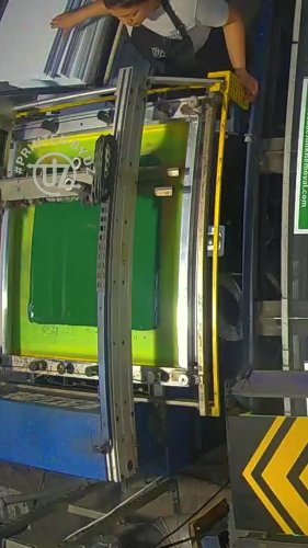 Video post from uzmarketing.