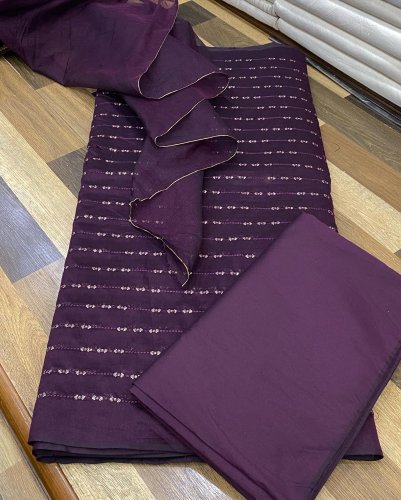 Carousel post from akbar_fabrics_.