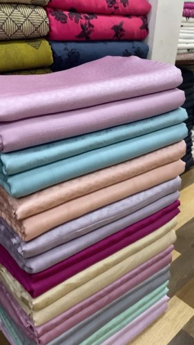 Video post from akbar_fabrics_.