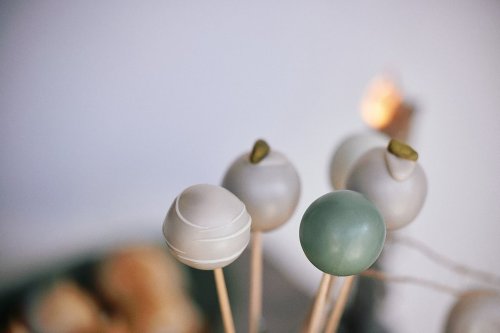 Carousel post from suesseboutique.