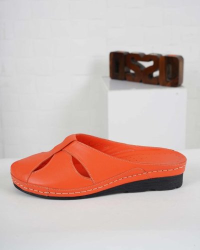 Carousel post from ossoshoes.