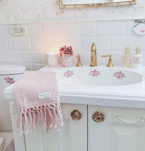 Photo post from margaritabloom.