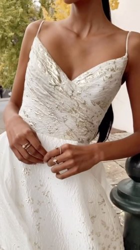 Video post from jolibride.