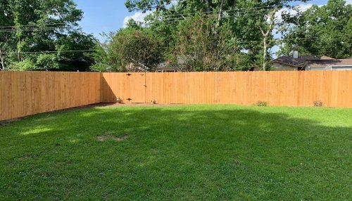 Carousel post from loosianafenceandpatios.