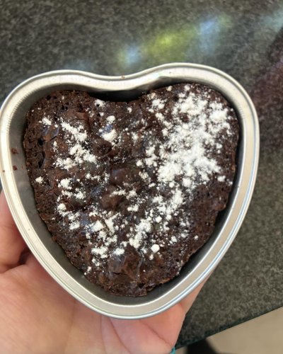 Carousel post from la_gifteria.