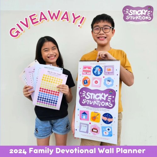 Carousel post from thetreasureboxsg.