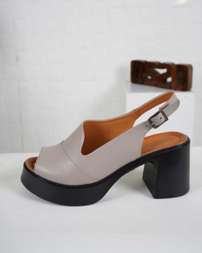 Carousel post from ossoshoes.