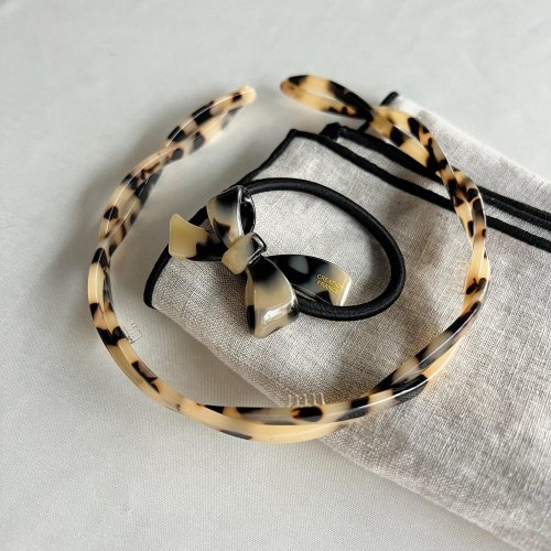 Carousel post from blingtw.