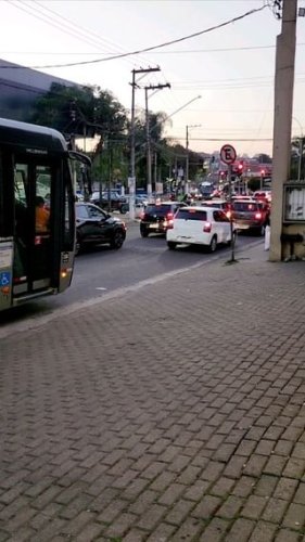 Video post from brasfestas.