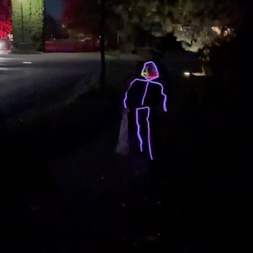 Carousel post from annelizabethjewelry.