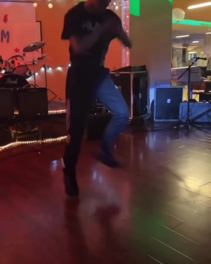 Carousel post from kusforg.