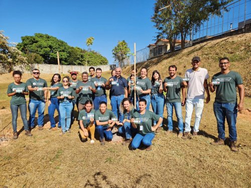 Carousel post from prefeituradeigarape.