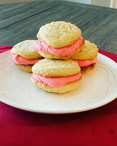 Carousel post from justforyoubaking.