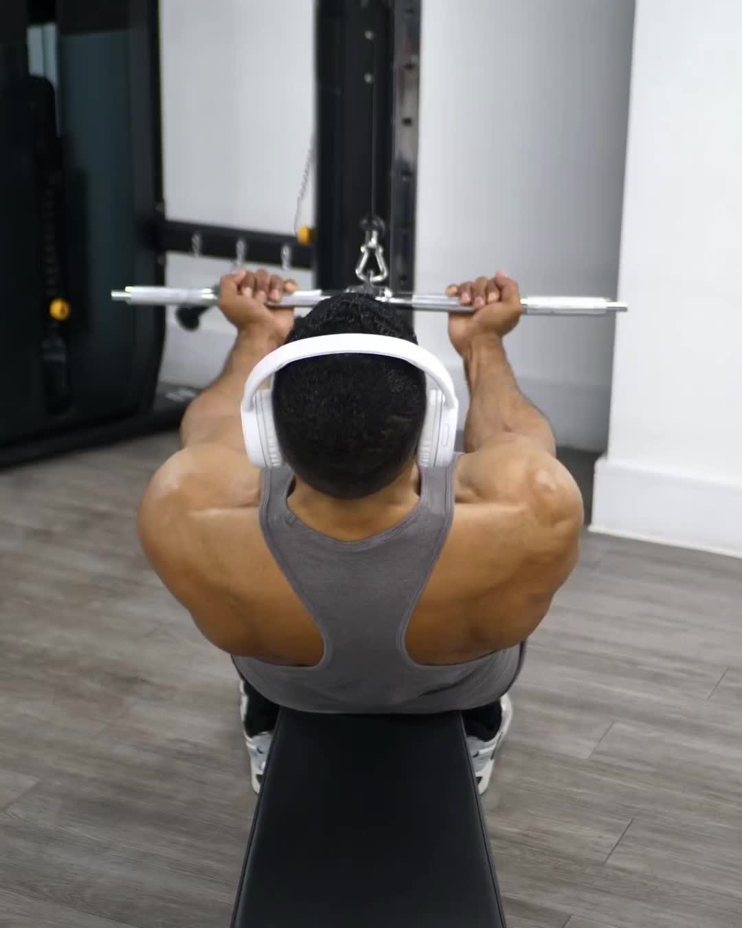 Carousel post from ph_gains.