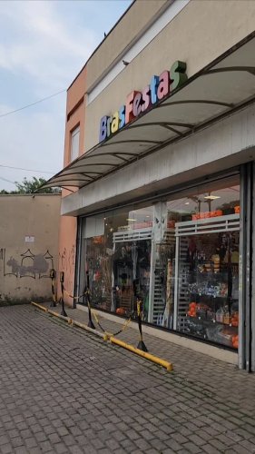 Video post from brasfestas.