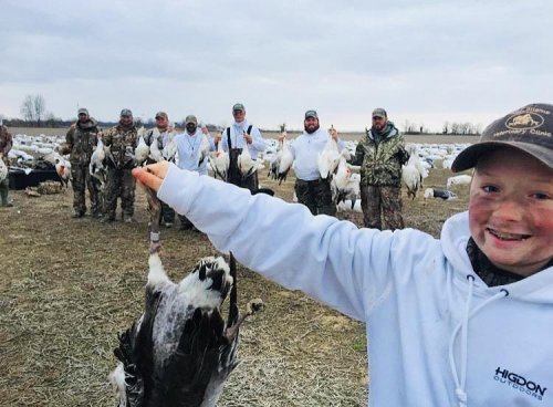 Carousel post from northernskiesoutfitters.