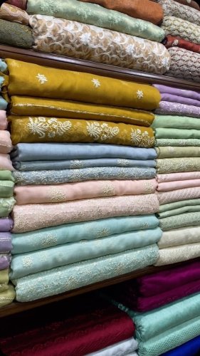 Video post from akbar_fabrics_.