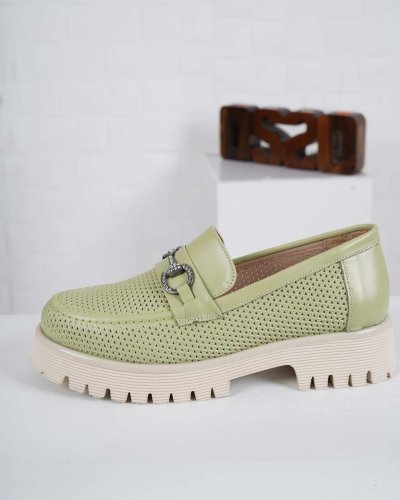 Carousel post from ossoshoes.